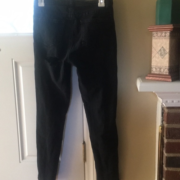 Black ripped jeans - Picture 4 of 6